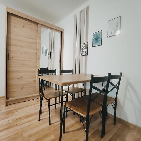 Pielegniarek 5 By Homeprime Krakow Luaran gambar