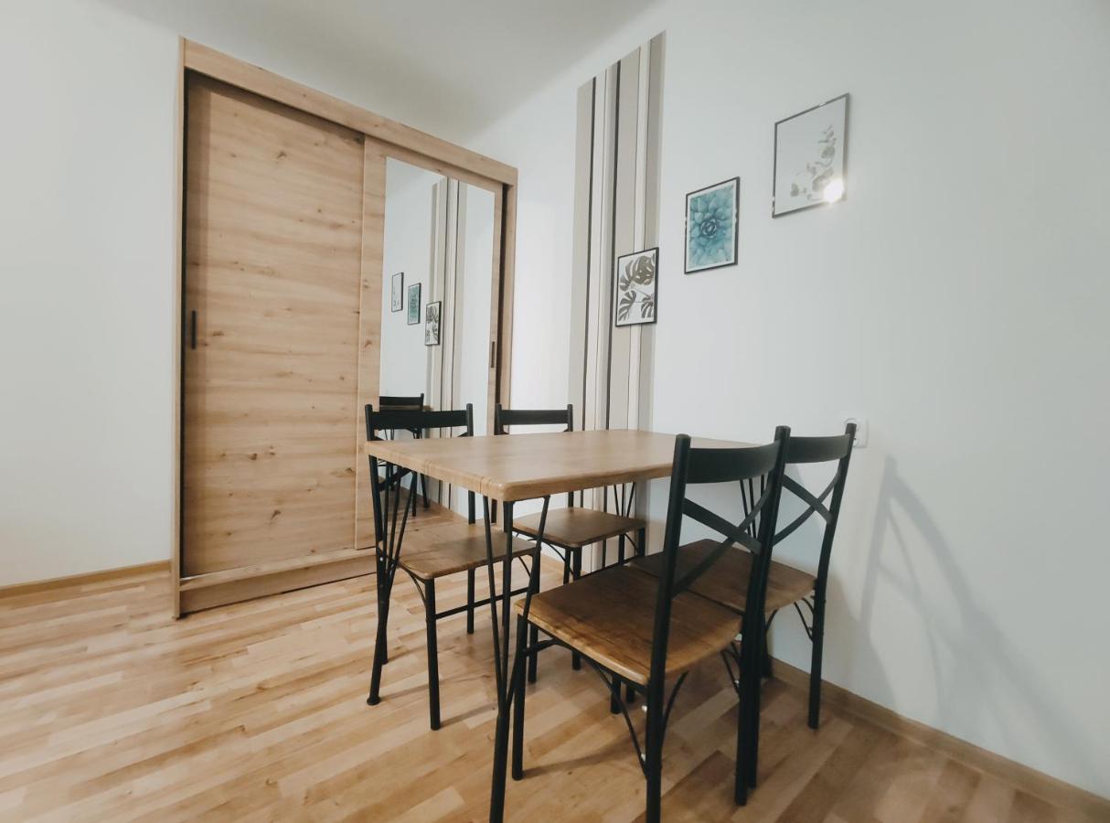 Pielegniarek 5 By Homeprime Krakow Luaran gambar